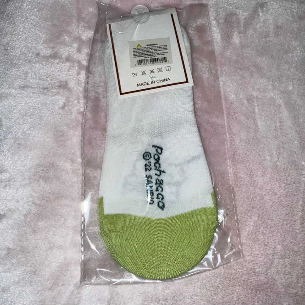 ✨✨5/$10✨✨ Sanrio character Socks 1 Pair Pochacco Lightweight No Show New